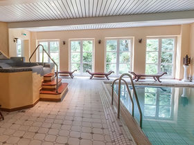 Genießer Hotel Historischer Krug zum kennenlernen an die Ostsee inkl. Dinner