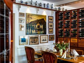 Genießer Hotel Historischer Krug zum kennenlernen an die Ostsee inkl. Dinner