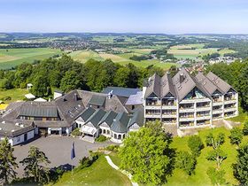 3 Relax-Tage im Hotel Reiterhof Wirsberg  Bellevue Spa & Resort ****S in Bayern Oberfranken  2