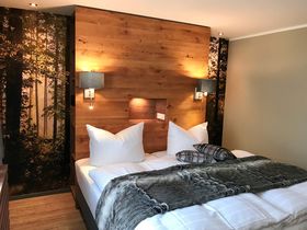 Last Minute: Silvester im romantischen Hotel Menzhausen im Weserbergland