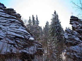 Winterfreuden im Erzgebirge inkl. Sauna und Fackelwanderung
