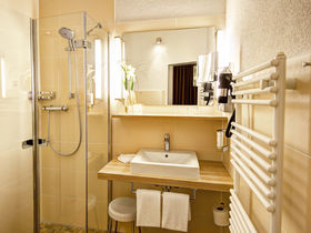 Silvesterkurzurlaub mit Feier im Ammerland - das gönn ich mir! 