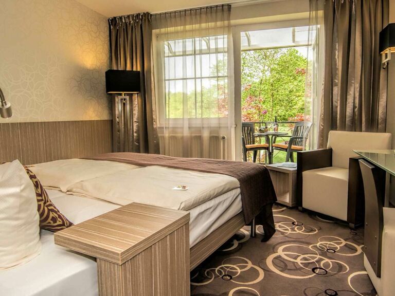 Doppelzimmer mit Balkon