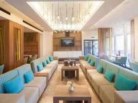 Kurzurlaub in Hamburg inkl. Dinner & Hafenrundfahrt