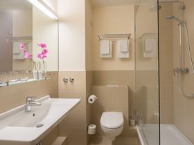 Kurzurlaub in Hamburg inkl. Dinner & Hafenrundfahrt