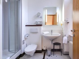 Pack die Badehose ein | 3 Tage in Kassel inkl. Tagesticket Kurhessen Therme