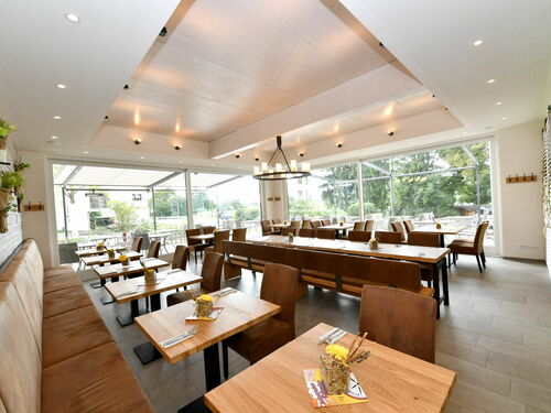 Landgasthof &amp; Land-gut-Hotel Zur Rose