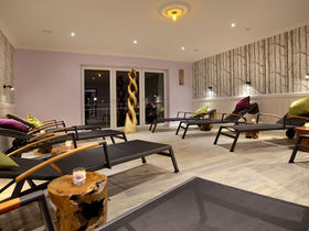 Ihre kleine Auszeit in der Eifel l eine Nacht mit Frühstück und Wellness