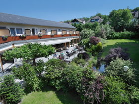 Ihre kleine Auszeit in der Eifel l eine Nacht mit Frühstück und Wellness