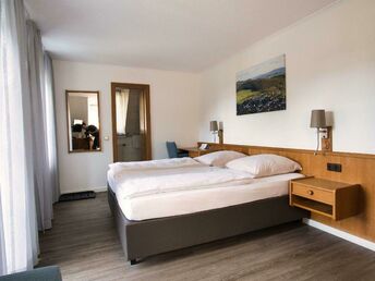 Bild 14 von 24