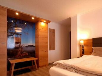 Bild 21 von 24
