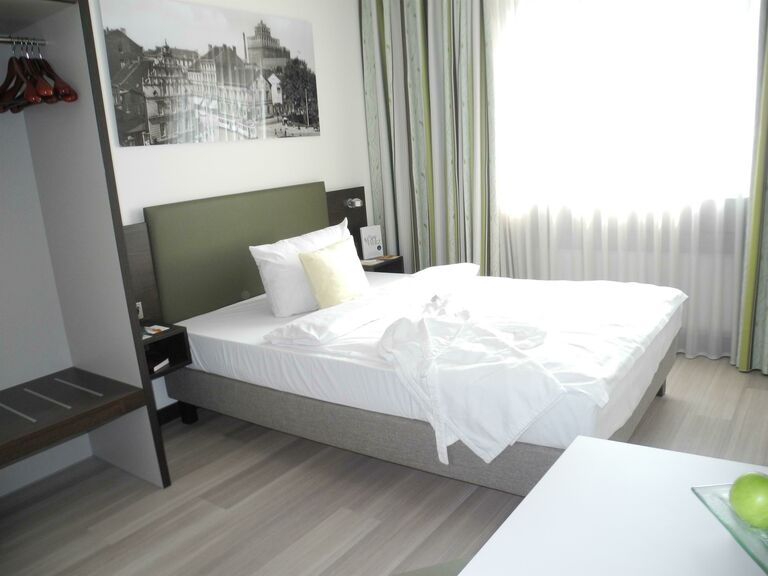 Doppelzimmer Queensize Bett