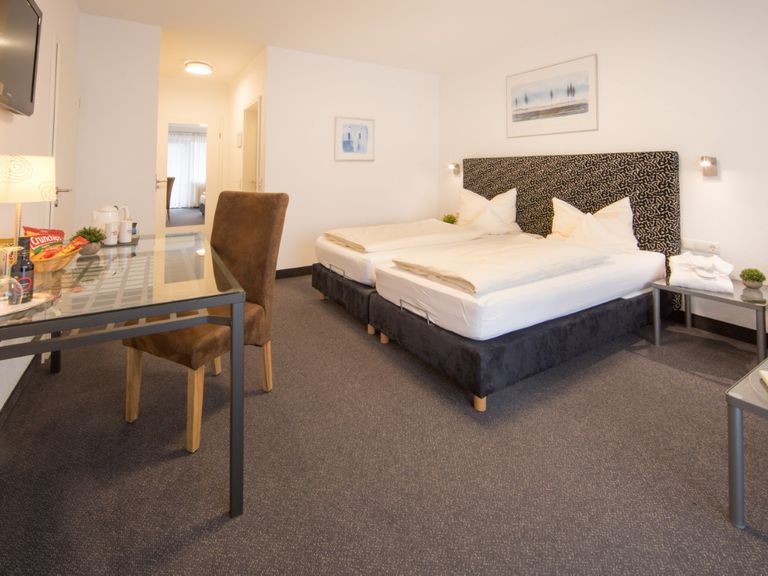 Doppelzimmer mit Balkon