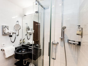 3 Tage am Rhein inkl. Kristall-Rheinpark-Therme 