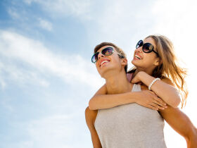  Last Minute Deal = Romantische „Zeit für uns“ inkl. Candle-Light Dinner & Massage | 2 Nächte