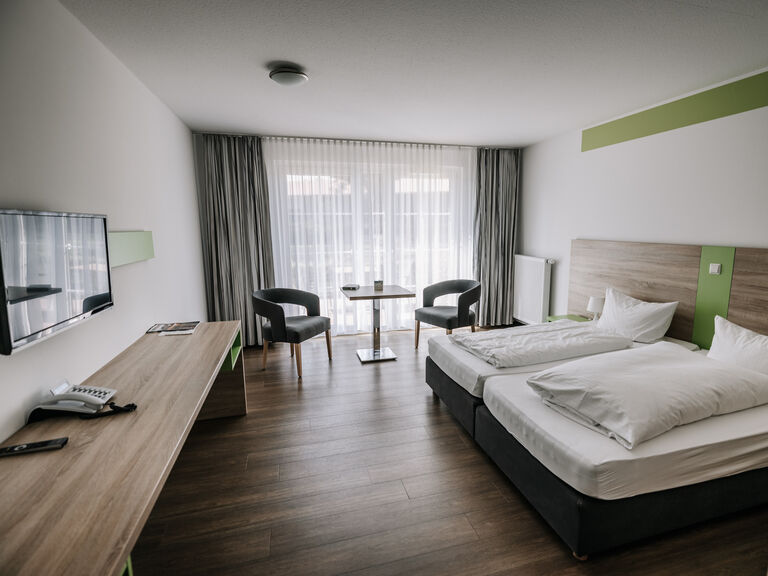 Doppelzimmer mit Balkon