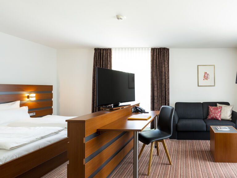 Juniorsuite/n