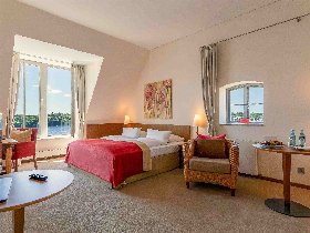 Kurzentschlossen nach Schwerin