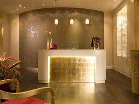 Ihre Luxusauszeit direkt am Strand inkl. Dinner