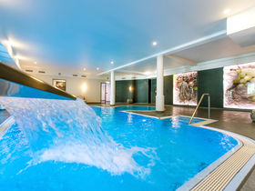 Midweek Well & Wine Special an der Mosel inkl. Abendessen, Massage uvm. 2025