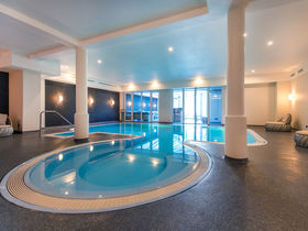 Midweek Well & Wine Special an der Mosel inkl. Abendessen, Massage uvm. 2025