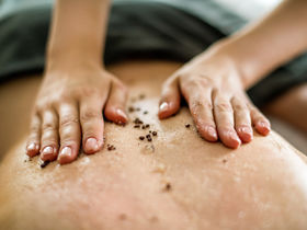 Midweek Well & Wine Special an der Mosel inkl. Abendessen, Massage uvm. 2025