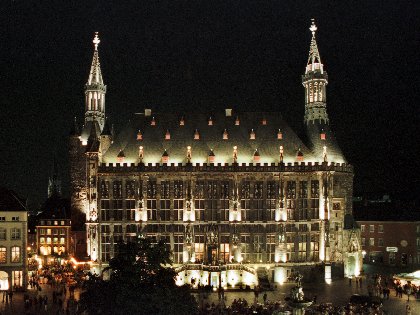 Sleep & Discover – 2 Tage Kultur-Quickie in der Kaiserstadt (Schnäppchen für Kurzentschlossene)