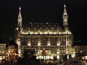 Sleep & Discover – 2 Tage Kultur-Quickie in der Kaiserstadt (Schnäppchen für Kurzentschlossene)