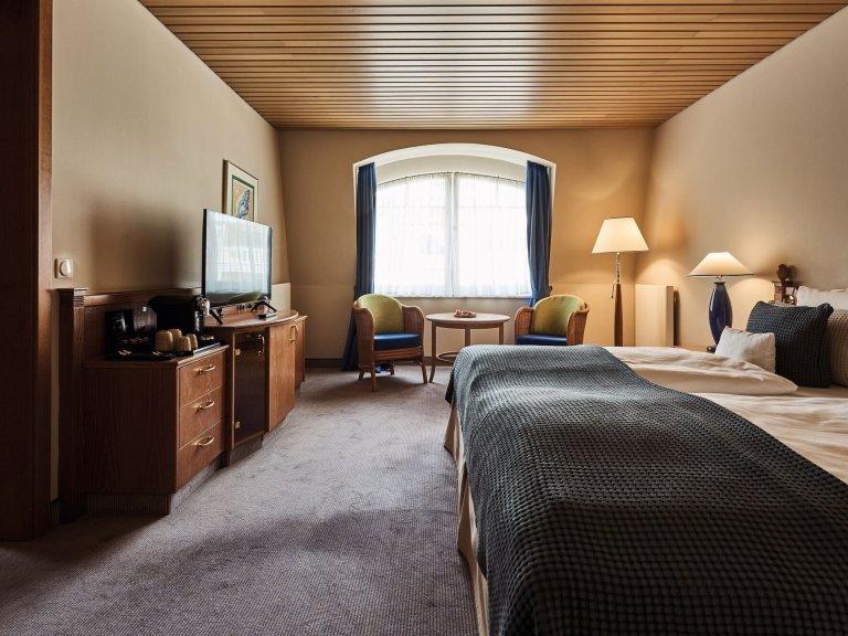 Juniorsuite/n