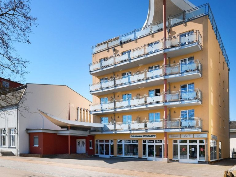Royal Penthouse Suite (RPS)