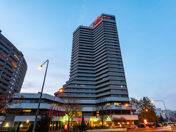 Bild 32 von 36