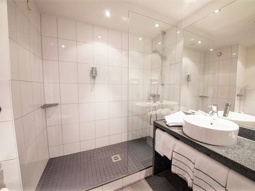 NOVINA HOTEL Tillypark
