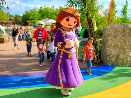 Familienzeit im Playmobil FunPark -- 2 Nächte