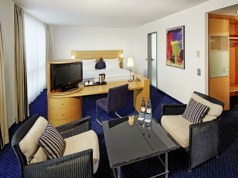 Juniorsuite/n