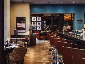 Hop-On Hop-Off Sightseeing in Köln