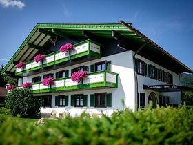Geburtstagspackerl am Tegernsee in Bad Wiesee inkl. Geburtstagsüberraschung & Wellness