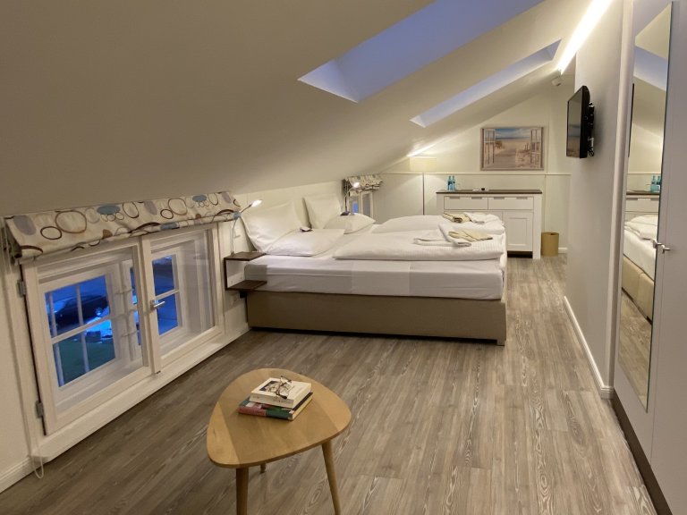 Doppelzimmer Basis