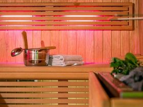 1 x Kuscheln in Bonn inkl. Candlelight-Dinner | 2 Tage 