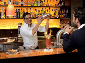 1 x Kuscheln in Bonn inkl. Candlelight-Dinner | 2 Tage 