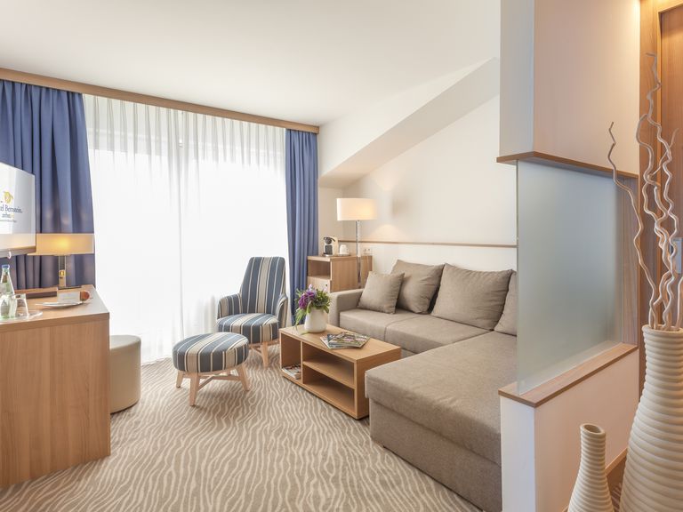 Juniorsuite/n