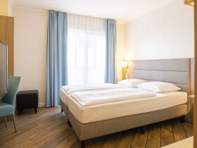 4 für  3 - Lübecks Altstadt und Mee(h)r