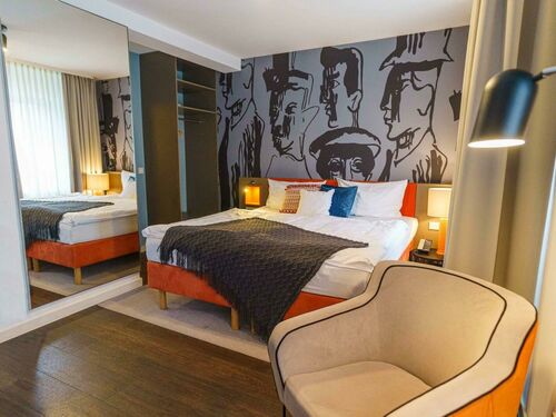 Tante ALMA's Bonner Hotel
