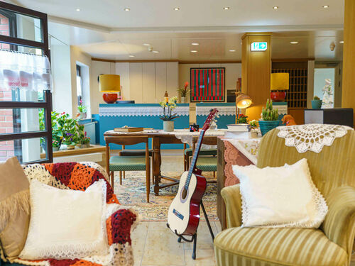 Tante ALMA's Bonner Hotel