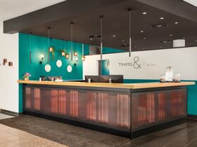 Wuppertal mit einer der ältesten Schwebebahn der Welt erkunden