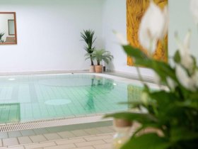 Den Naumburger Dom entdecken - 3 Tage Kurzurlaub inkl. Halbpension & Sektkellerei Freyburg