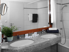 Den Naumburger Dom entdecken - 3 Tage Kurzurlaub inkl. Halbpension & Sektkellerei Freyburg