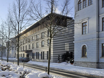 Bild 13 von 36