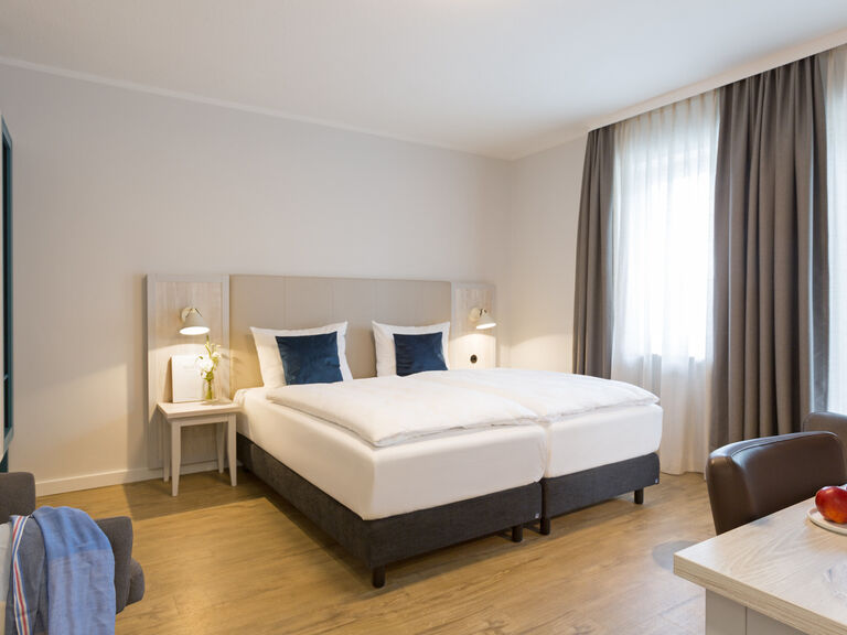 Doppelzimmer mit Balkon