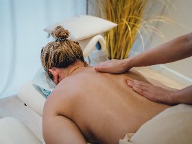 Verwöhnauszeit inkl. Massage und Abendessen