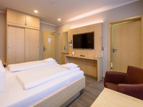 4 Nächte Kurzurlaub Rostock – zentral, ruhig & ohne Auto